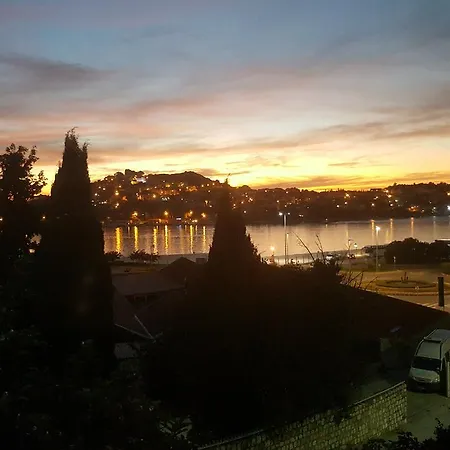 Apartment One , Sea View , Free Parking Dubrovnik Exterior photo