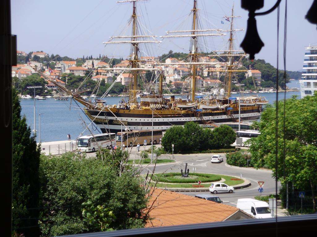 Appartement One , Sea View , Free Parking